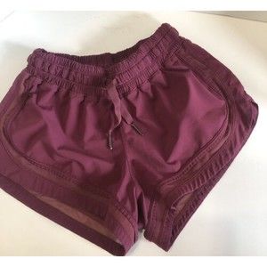 Lululemon Make A Move Shorts Women's 4 Liner/inside Pocket Cut Out